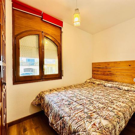 Port Ambar - Apartamento En La Marina De Empuriabrava - Balcon Con Vistas Al Canal - Playa - Wifi Eksteriør billede